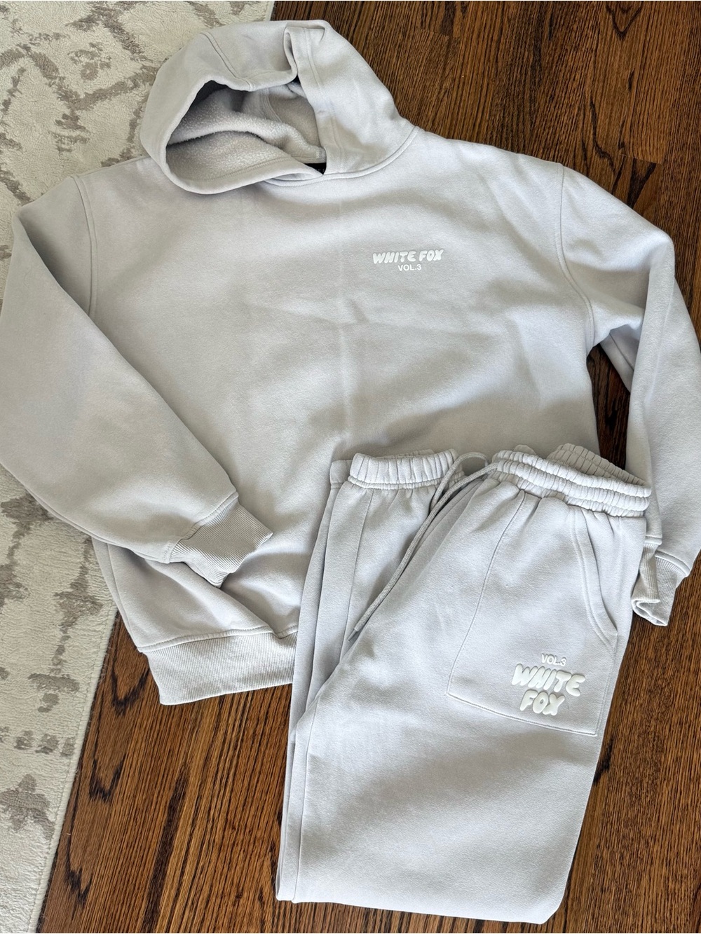 White Fox Offstage Hoodie & Sweatpants set in Moon / Light Gray